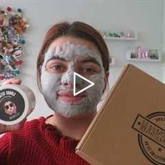 UNBOXING SUBSCRIPTION MONTHLY BOX|  MASKTIME
