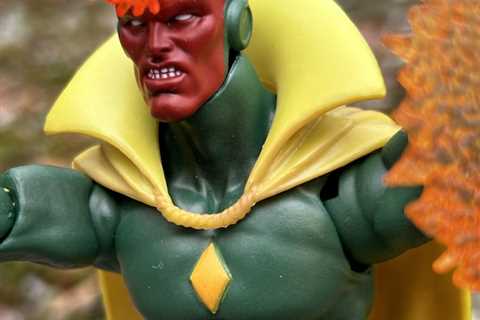 Marvel Select Vision Figure REVIEW & Photos
