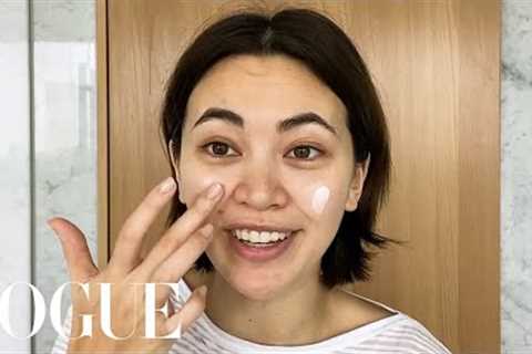 Glass Onion''s Jessica Henwick''s Guide to Acne-Fighting Skin Care | Beauty Secrets | Vogue