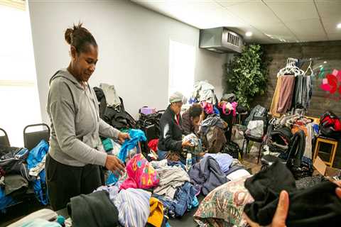 The Magic of Gift Wrapping: A Guide to Toy Stores in Multnomah County, Oregon